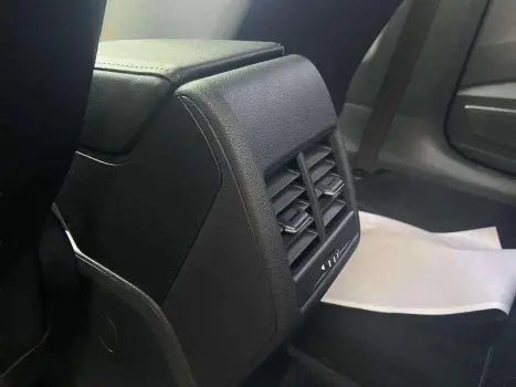 VOLKSWAGEN Virtus 1.4 4P 250 TSI EXCLUSIVE AUTOM�TICO, Foto 7