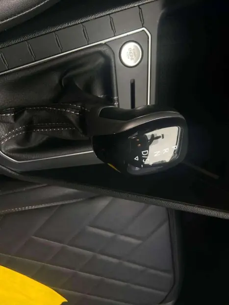 VOLKSWAGEN Virtus 1.4 4P 250 TSI EXCLUSIVE AUTOM�TICO, Foto 8