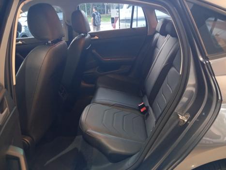 VOLKSWAGEN Virtus 1.0 4P 200 TSI FLEX COMFORTLINE AUTOM�TICO, Foto 7