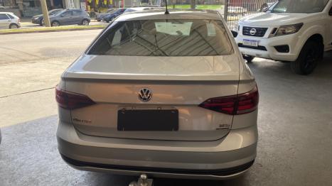 VOLKSWAGEN Virtus 1.6 4P MSI FLEX AUTOM�TICO, Foto 4