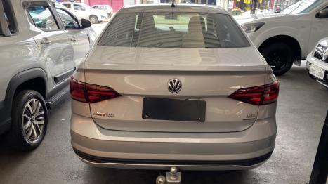VOLKSWAGEN Virtus 1.6 4P MSI FLEX AUTOM�TICO, Foto 3