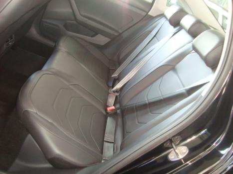 VOLKSWAGEN Virtus 1.0 4P 200 TSI FLEX COMFORTLINE AUTOM�TICO, Foto 5
