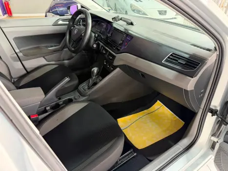 VOLKSWAGEN Virtus 1.0 4P 200 TSI FLEX COMFORTLINE AUTOM�TICO, Foto 12