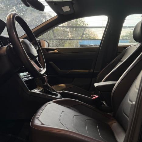 VOLKSWAGEN Virtus 1.0 4P 200 TSI FLEX HIGHLINE AUTOM�TICO, Foto 8