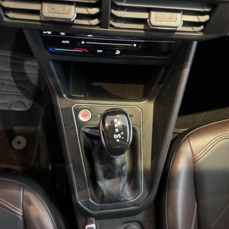 VOLKSWAGEN Virtus 1.0 4P 200 TSI FLEX HIGHLINE AUTOM�TICO, Foto 13