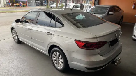 VOLKSWAGEN Virtus 1.6 4P MSI FLEX AUTOM�TICO, Foto 3