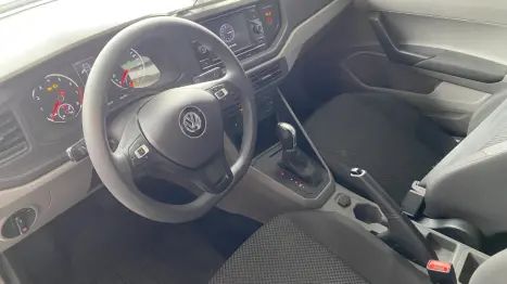 VOLKSWAGEN Virtus 1.6 4P MSI FLEX AUTOM�TICO, Foto 5
