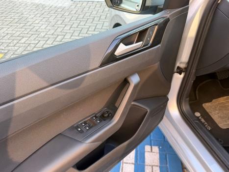 VOLKSWAGEN Virtus 1.0 4P 200 TSI FLEX COMFORTLINE AUTOMÁTICO, Foto 17