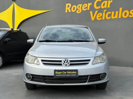VOLKSWAGEN Voyage 1.6 4P FLEX HIGHLINE, Foto 2