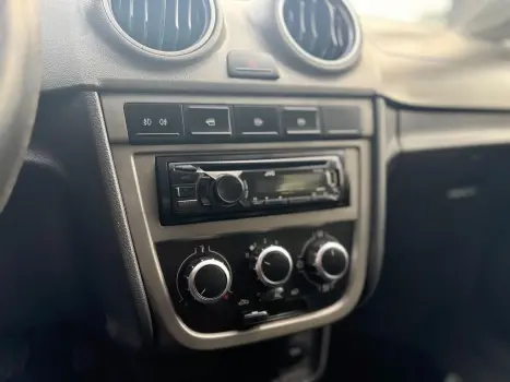 VOLKSWAGEN Voyage 1.6 4P FLEX HIGHLINE, Foto 11