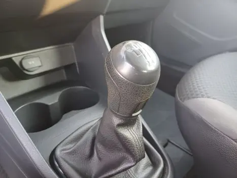 VOLKSWAGEN Voyage 1.0 4P FLEX, Foto 8