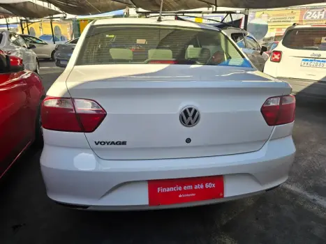 VOLKSWAGEN Voyage 1.0 4P FLEX, Foto 9
