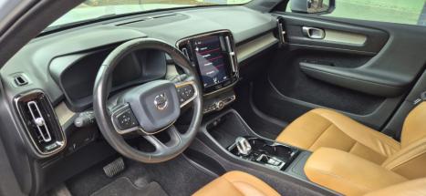 VOLVO XC40 2.0 16V 4P T4 TURBO INSCRIPTION GEARTRONIC AUTOM�TICO, Foto 8