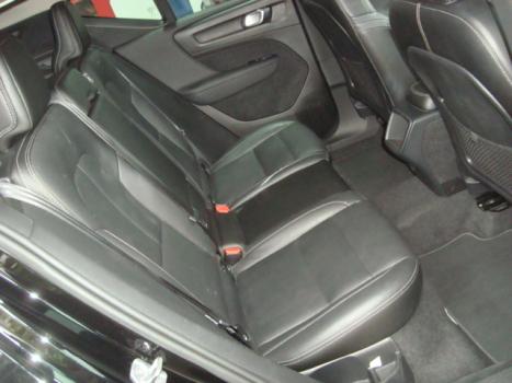 VOLVO XC40 2.0 16V 4P T4 TURBO GEARTRONIC AUTOM�TICO, Foto 6