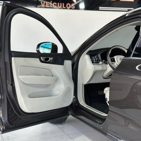 VOLVO XC60 2.0 16V 4P T8 HYBRID INSCRIPTION AWD GEARTRONIC AUTOM�TICO, Foto 17