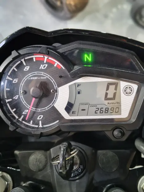 YAMAHA Fazer YS 150 SED, Foto 5