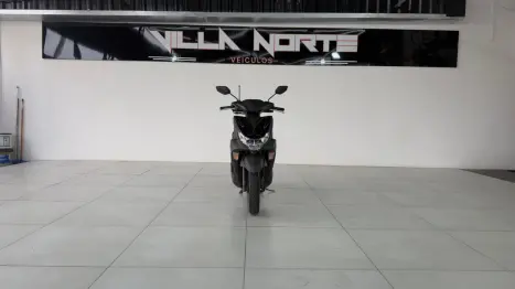 YAMAHA Fluo 125 ABS, Foto 2