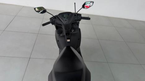 YAMAHA Fluo 125 ABS, Foto 7