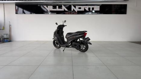 YAMAHA Fluo 125 ABS, Foto 16