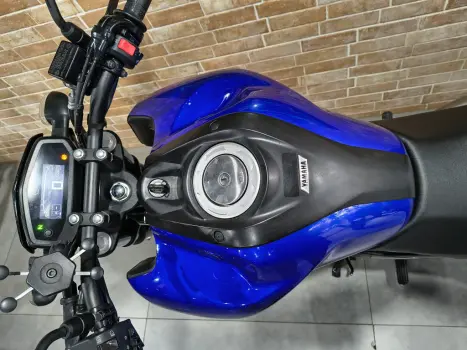 YAMAHA FZ 15 Fazer ABS, Foto 8