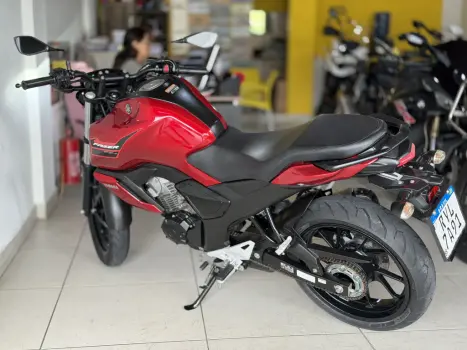 YAMAHA FZ 15 Fazer ABS, Foto 7