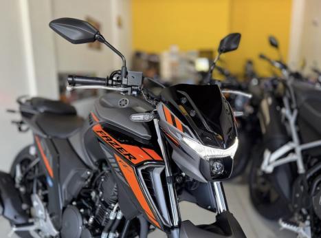 YAMAHA FZ 25 250 Fazer Flex , Foto 2