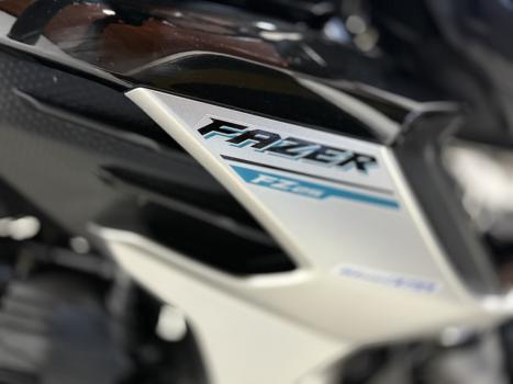 YAMAHA FZ 25 250 Fazer Flex , Foto 4