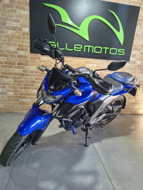 YAMAHA FZ 25 250 Fazer Flex , Foto 2