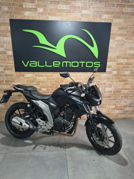 YAMAHA FZ 25 250 Fazer Flex , Foto 6