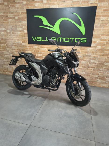 YAMAHA FZ 25 250 Fazer Flex , Foto 9