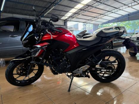 YAMAHA FZ 25 250 Fazer Flex , Foto 2