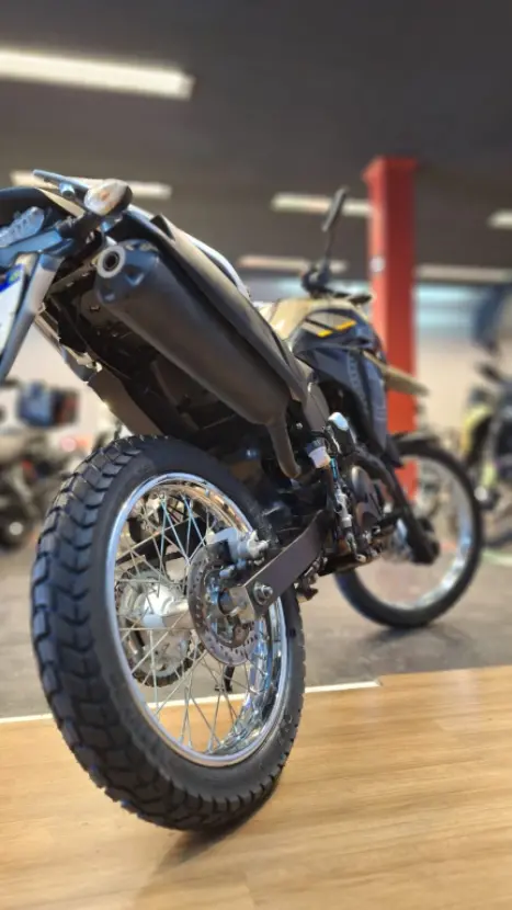 YAMAHA Lander 250 , Foto 2