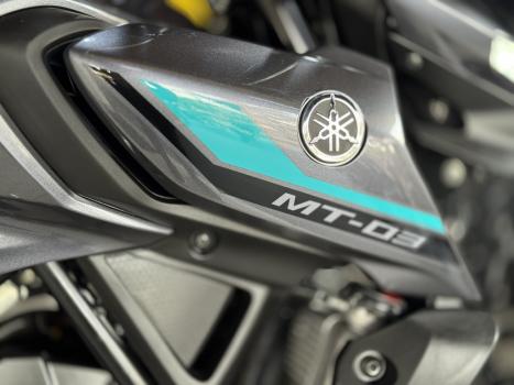 YAMAHA MT-03 300 ABS, Foto 4