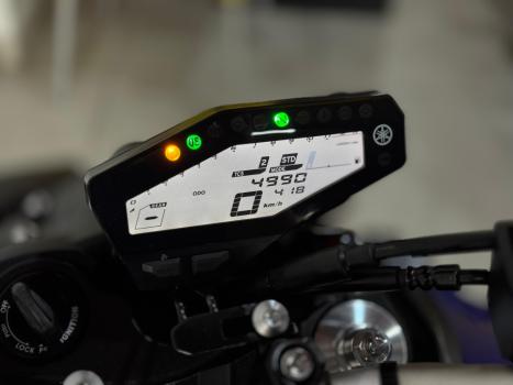 YAMAHA MT-09 850 ABS, Foto 11