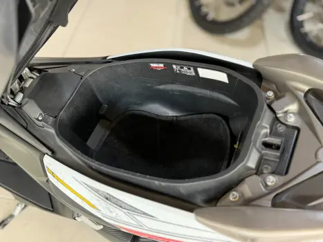 YAMAHA NMax 160 ABS, Foto 11