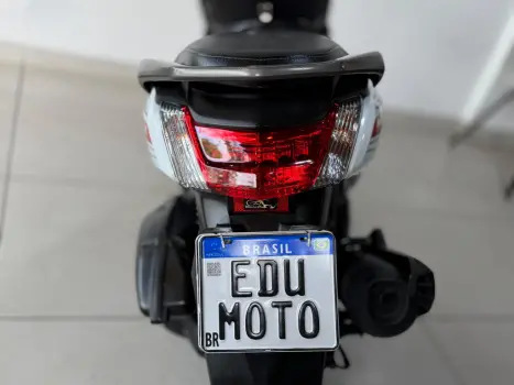 YAMAHA NMax 160 ABS, Foto 10