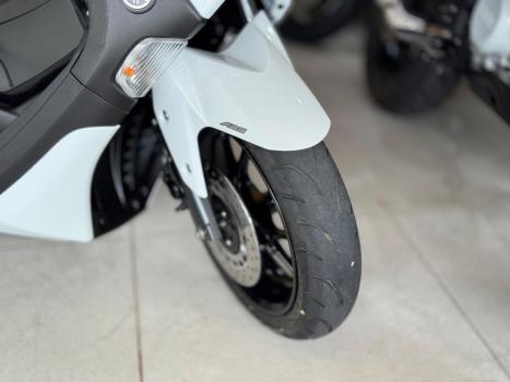 YAMAHA NMax 160 ABS, Foto 3