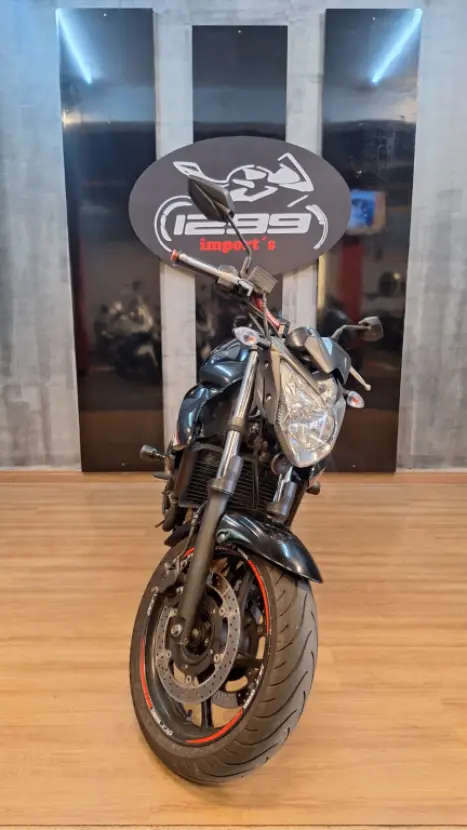 YAMAHA XJ6 600 N, Foto 4