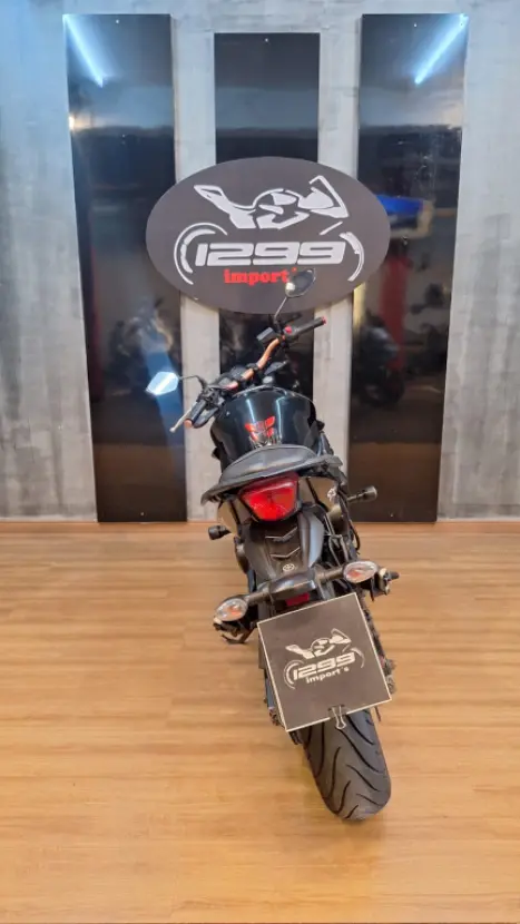 YAMAHA XJ6 600 N, Foto 5