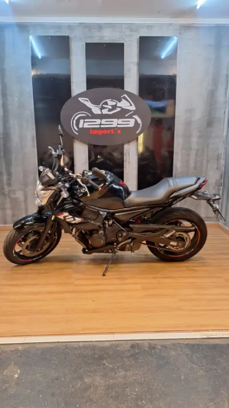 YAMAHA XJ6 600 N, Foto 6