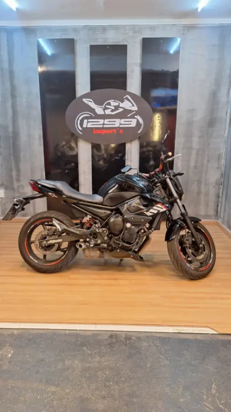 YAMAHA XJ6 600 N, Foto 7