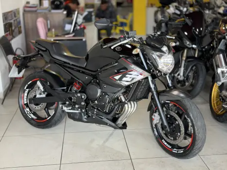 YAMAHA XJ6 600 N, Foto 1