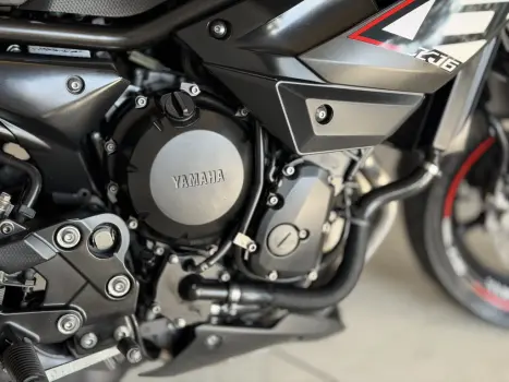 YAMAHA XJ6 600 N, Foto 5