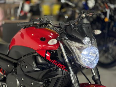 YAMAHA XJ6 600 N, Foto 2