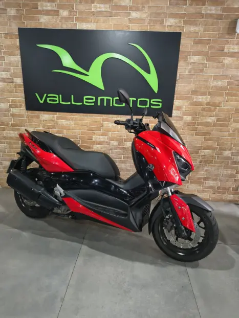 YAMAHA Xmax 250 , Foto 8