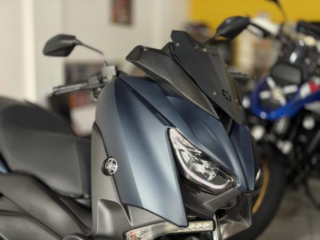 YAMAHA Xmax 250 , Foto 2