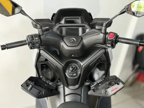 YAMAHA Xmax 250 , Foto 12