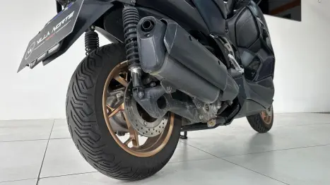 YAMAHA Xmax 250 , Foto 13