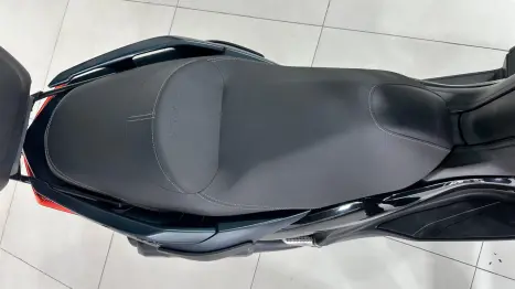 YAMAHA Xmax 250 , Foto 14
