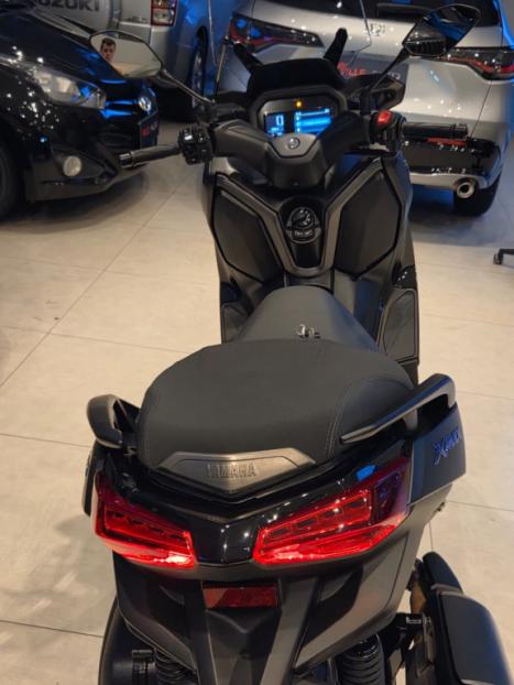 YAMAHA XMax 300 , Foto 9